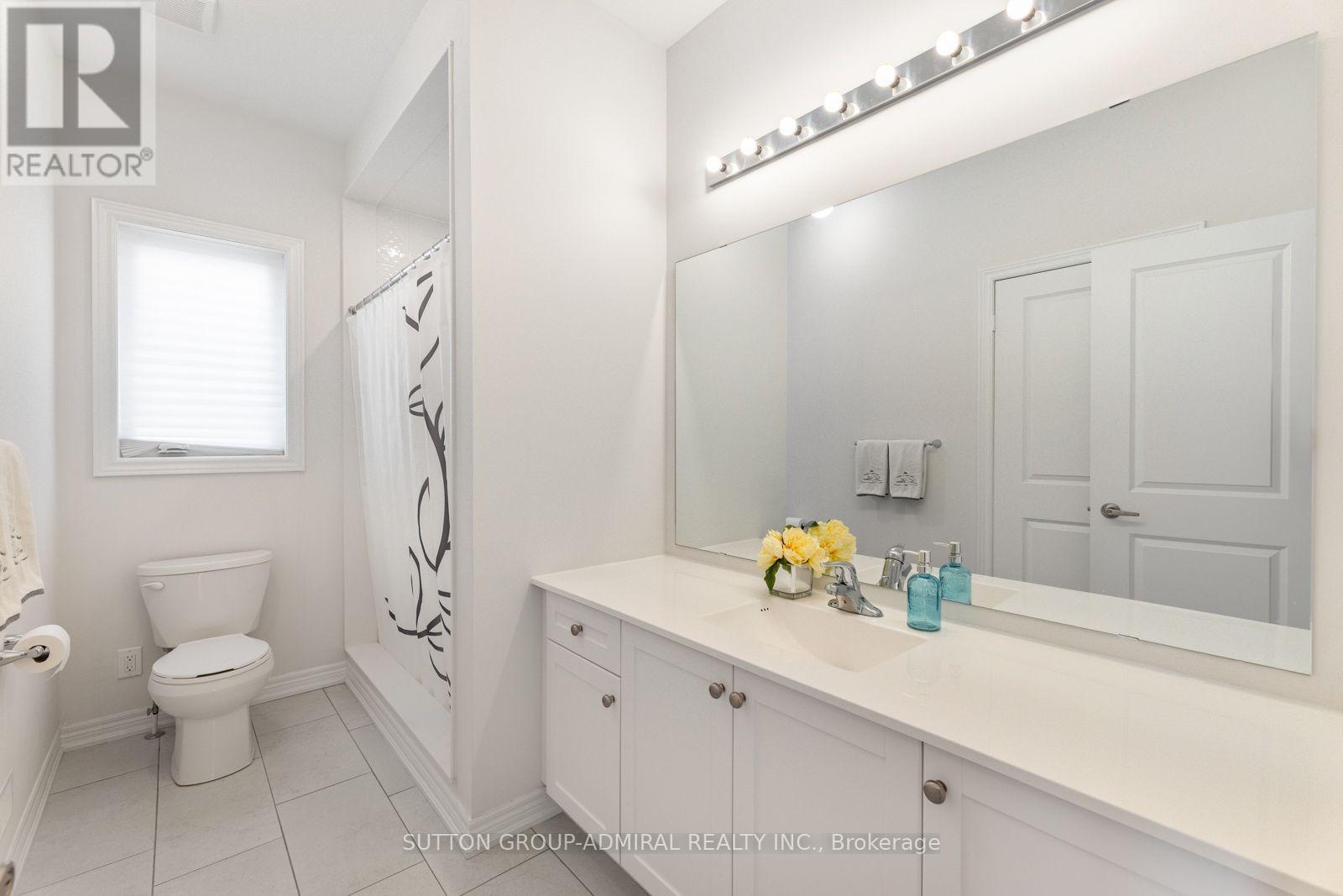 7 Priory Drive, Whitby, ON