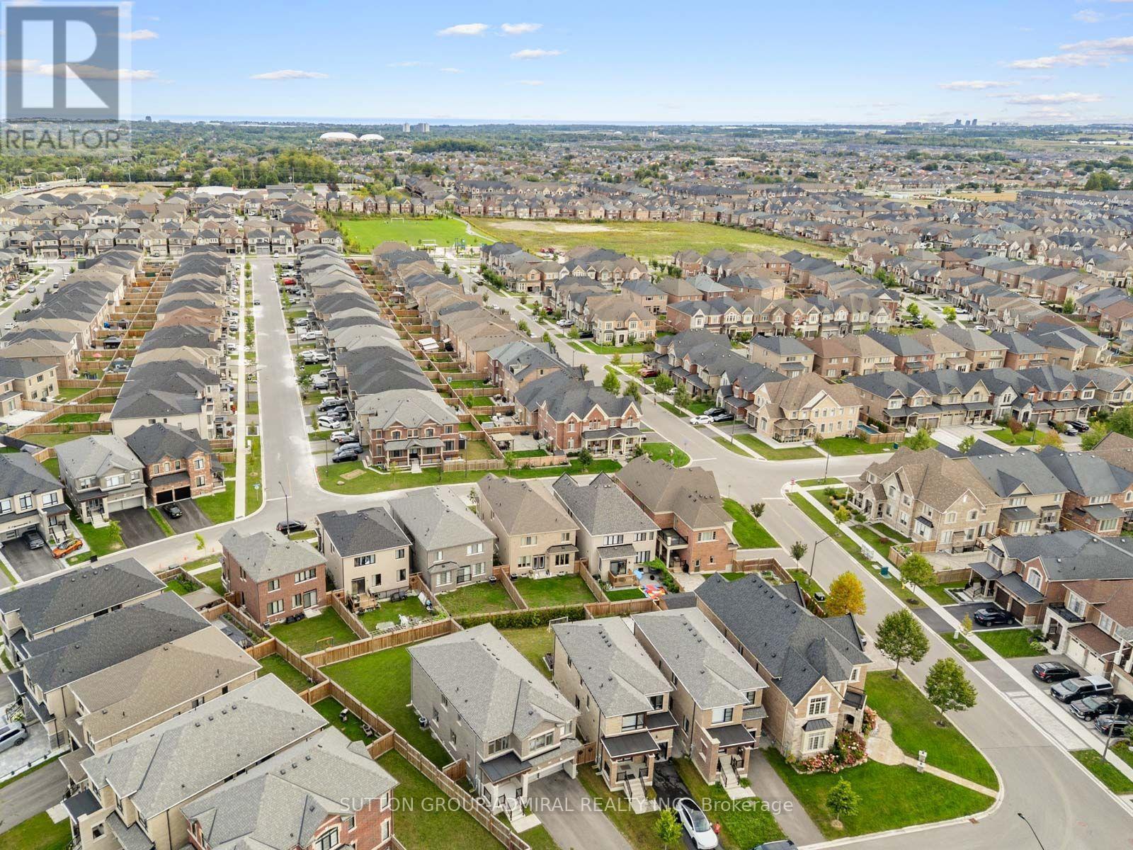 7 Priory Drive, Whitby, ON