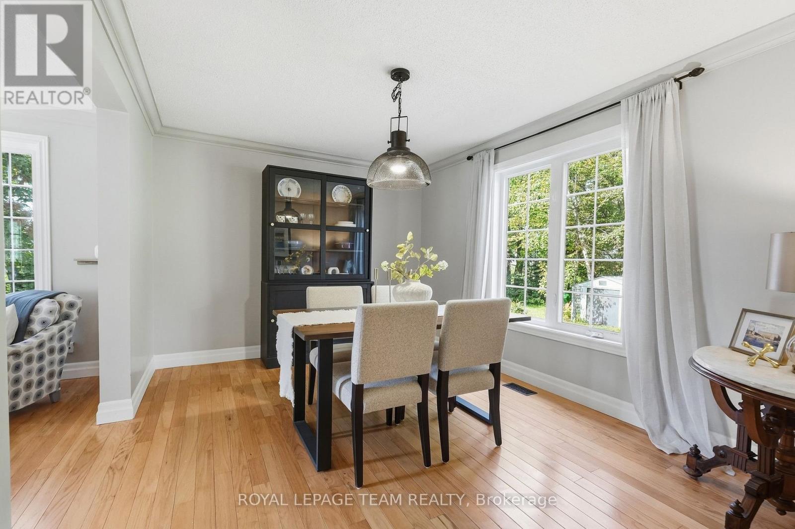 10493 St John Street, North Dundas, ON