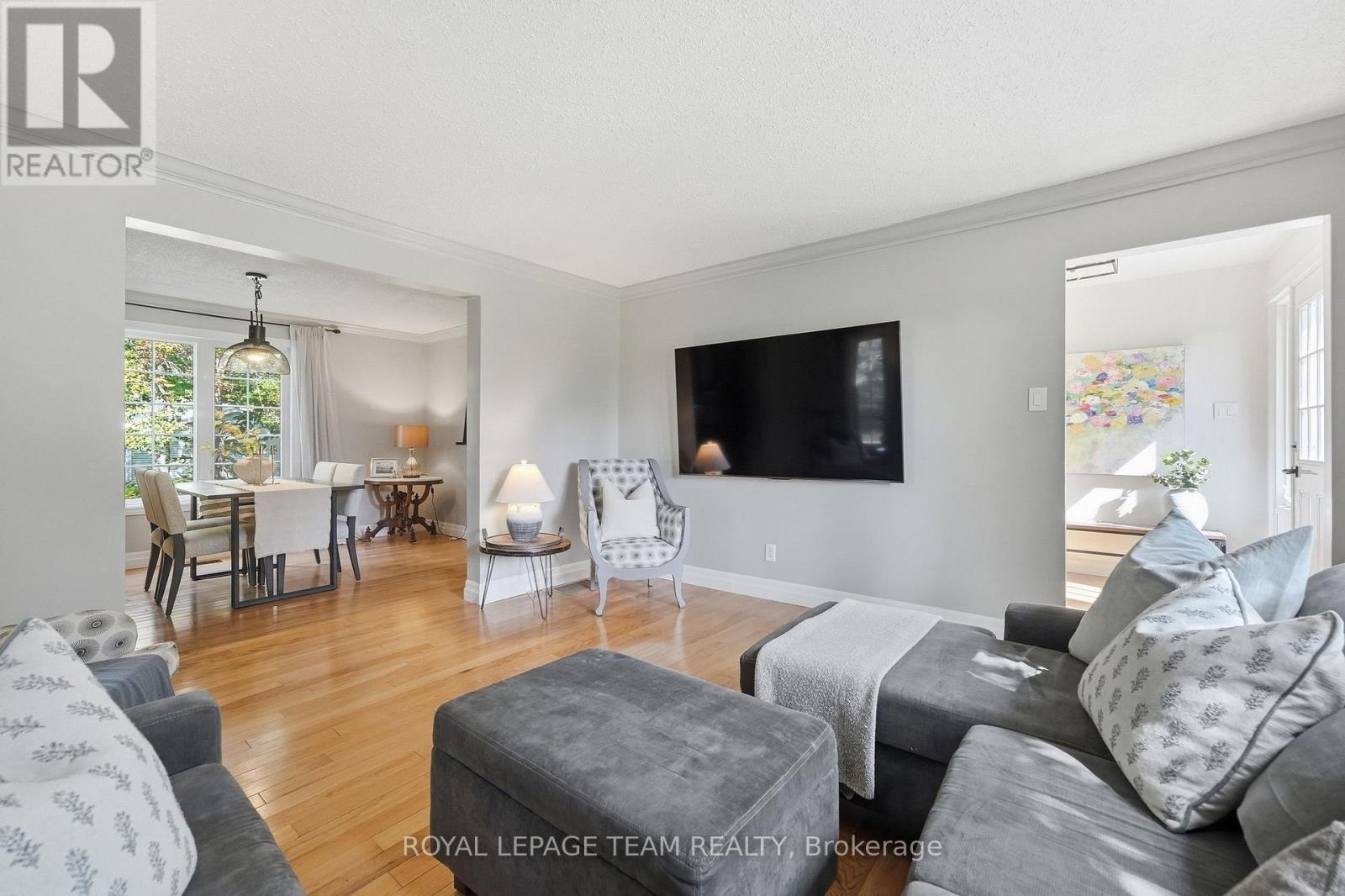 10493 St John Street, North Dundas, ON
