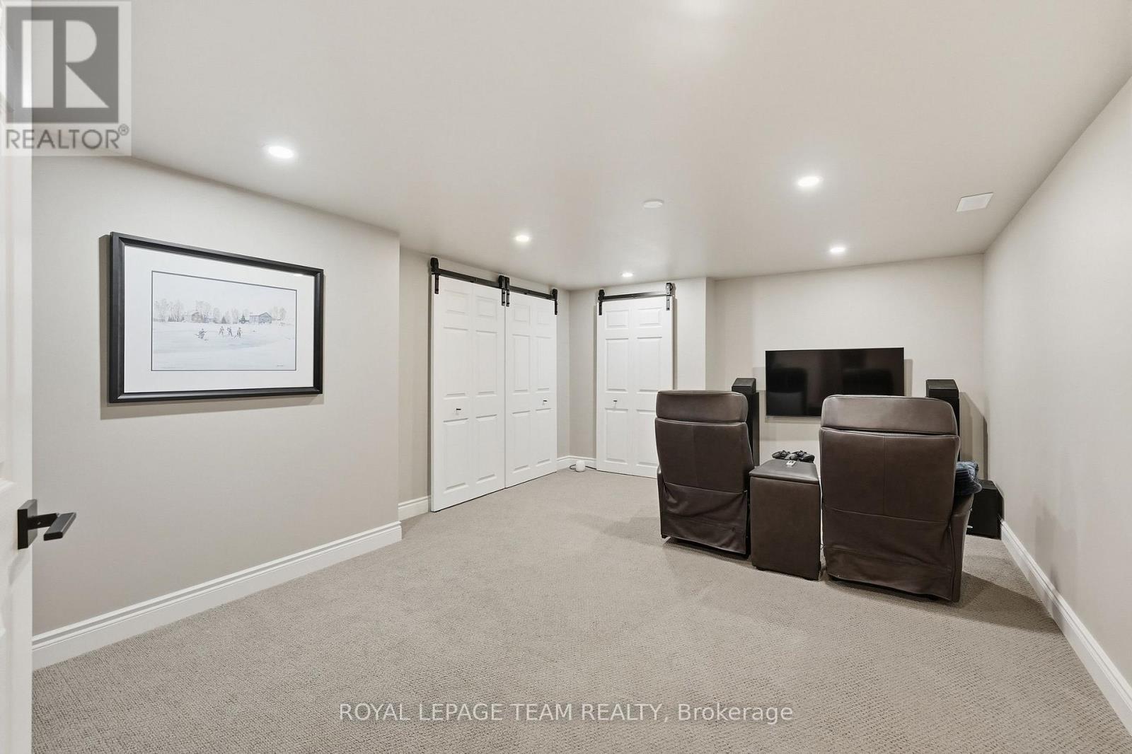 10493 St John Street, North Dundas, ON
