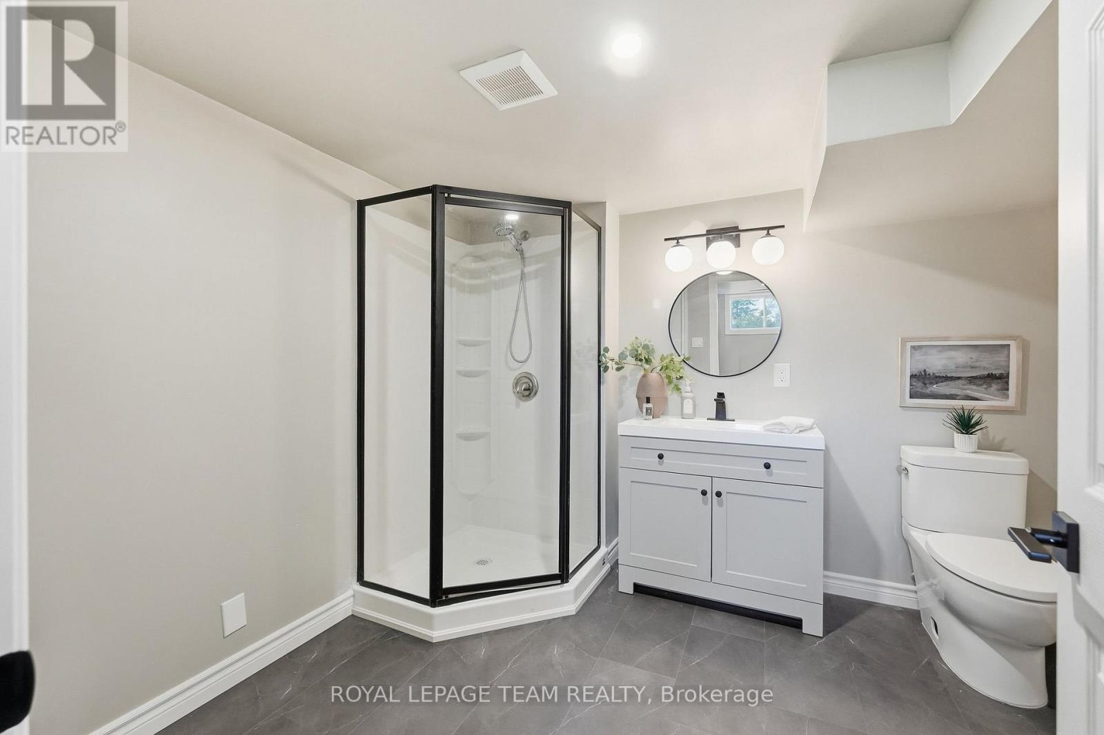 10493 St John Street, North Dundas, ON