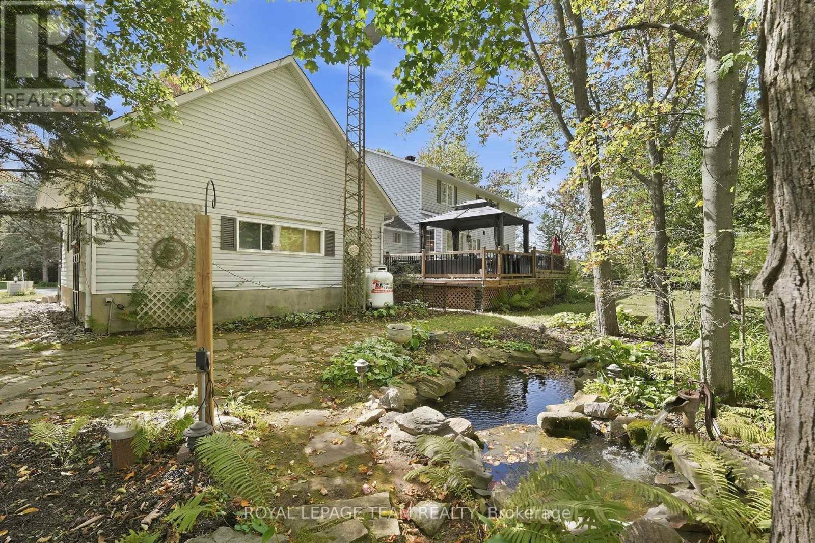 10493 St John Street, North Dundas, ON