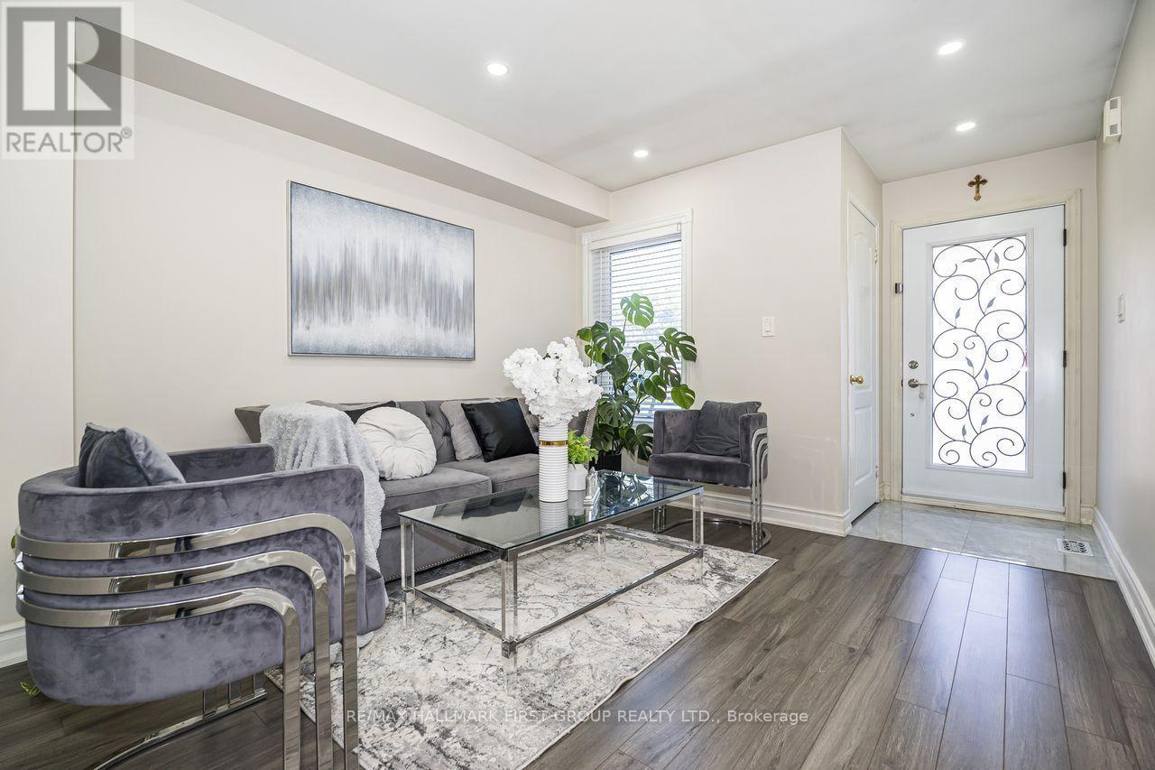 5 Cranston Avenue, Ajax, ON