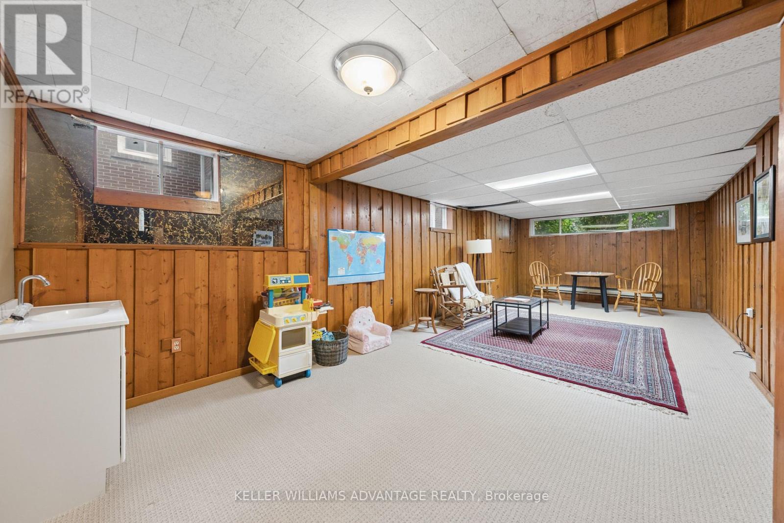 Cosy Rec Room - 128 Holmcrest Trail, Toronto, ON