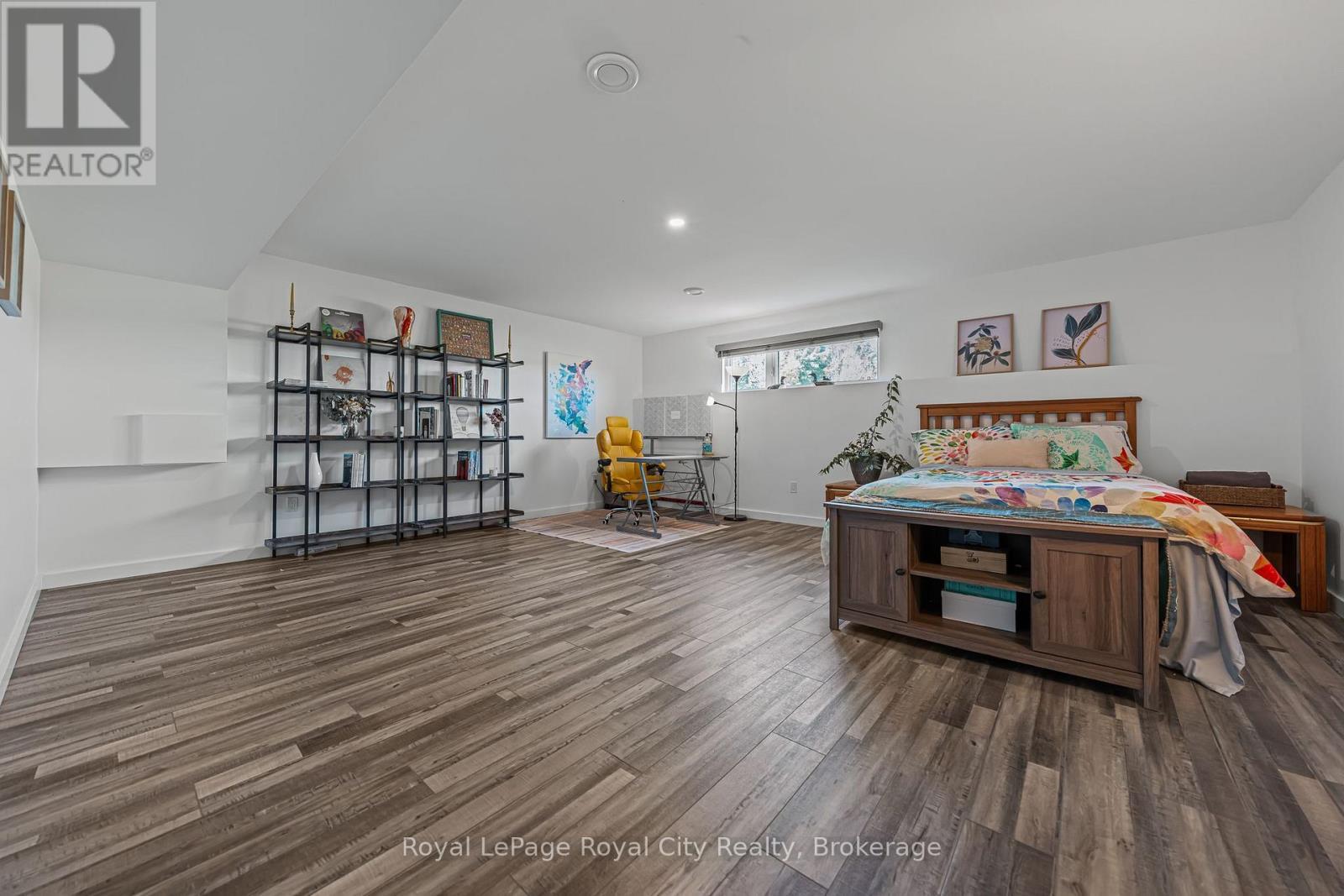 103 Ugovsek Crescent, Meaford, ON