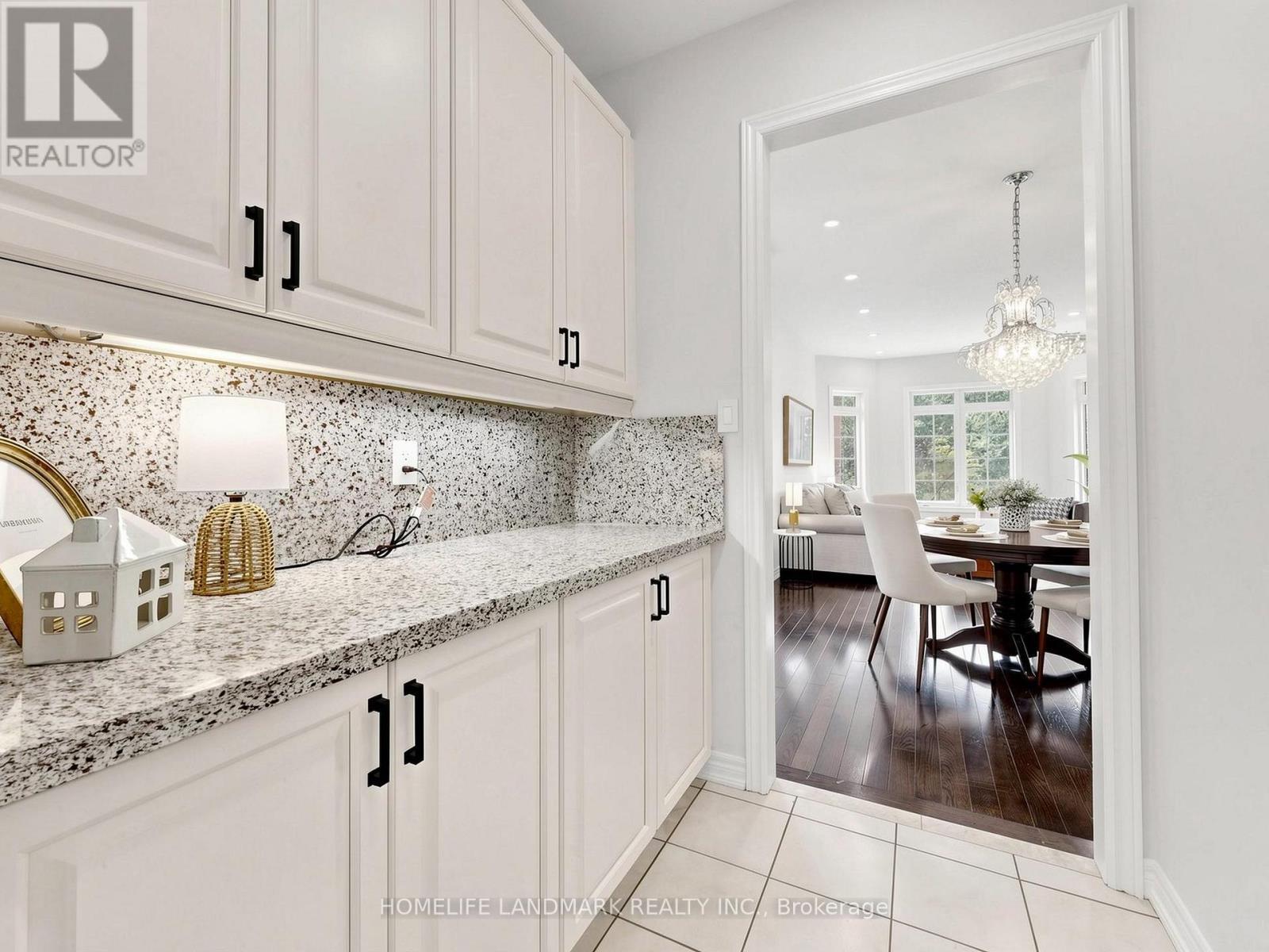 75 Pointon Street, Aurora, ON