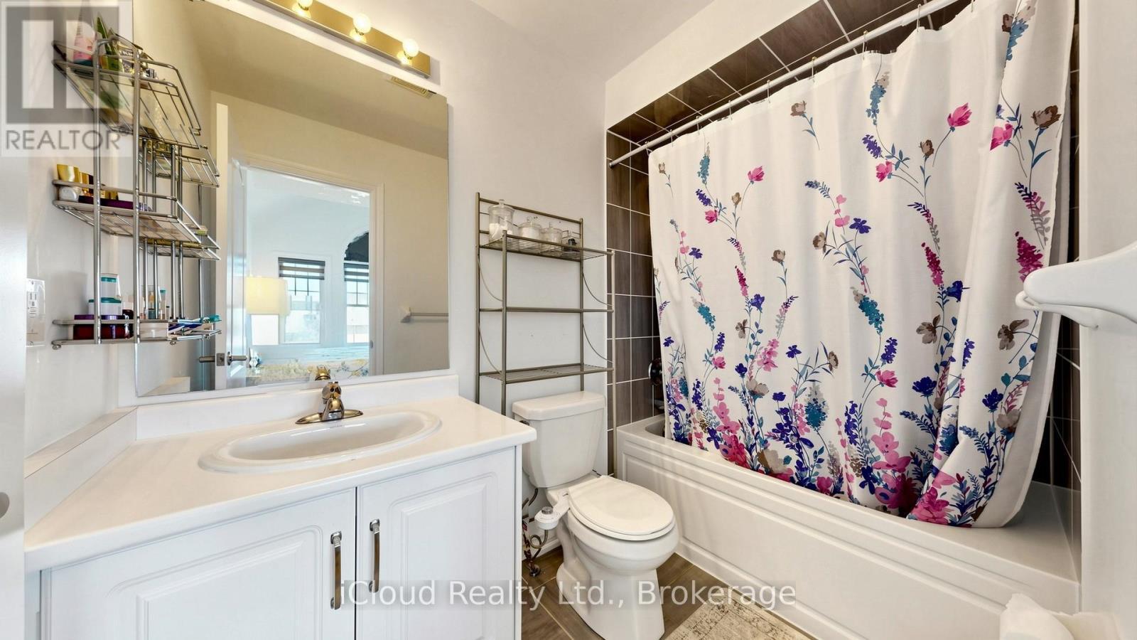 193 Thornbush Boulevard E, Brampton, ON
