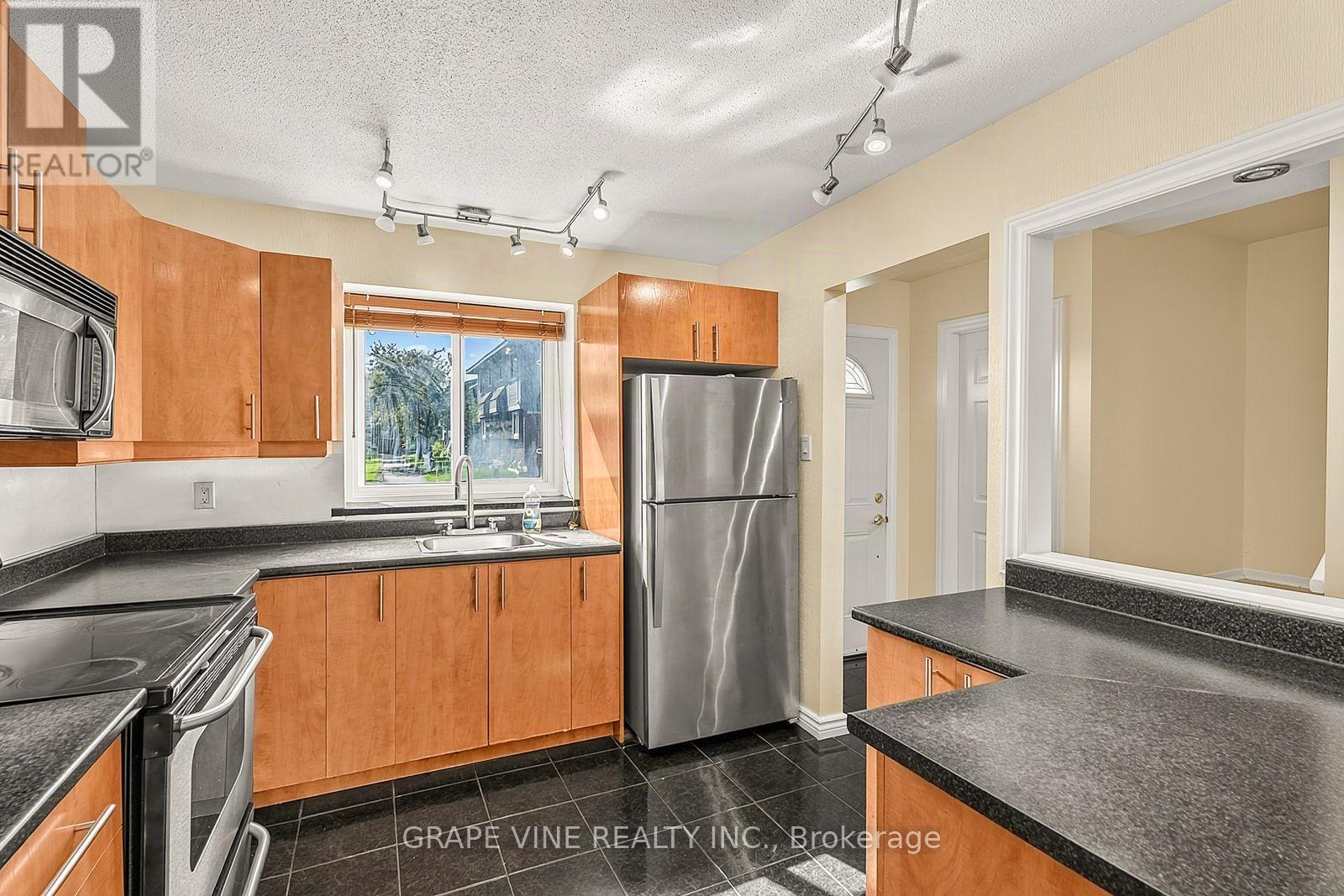 183 Pickford Drive, Ottawa, ON