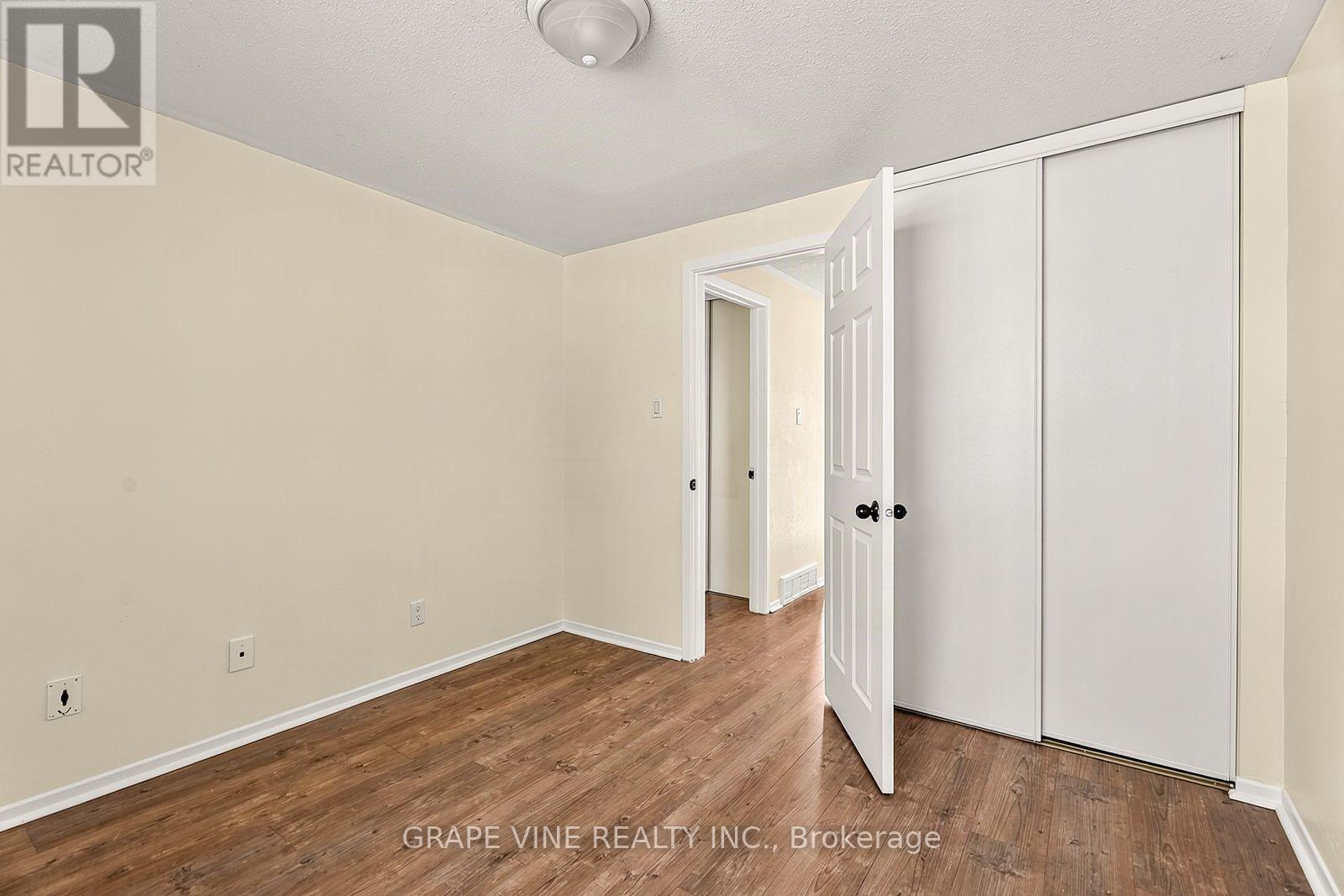 183 Pickford Drive, Ottawa, ON