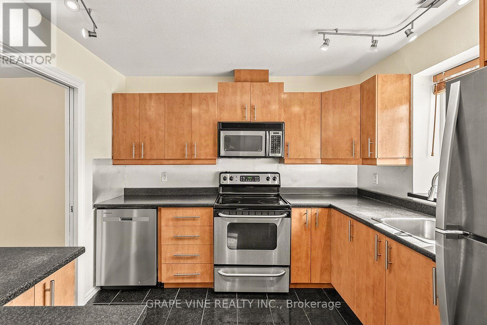 183 Pickford Drive, Ottawa, ON