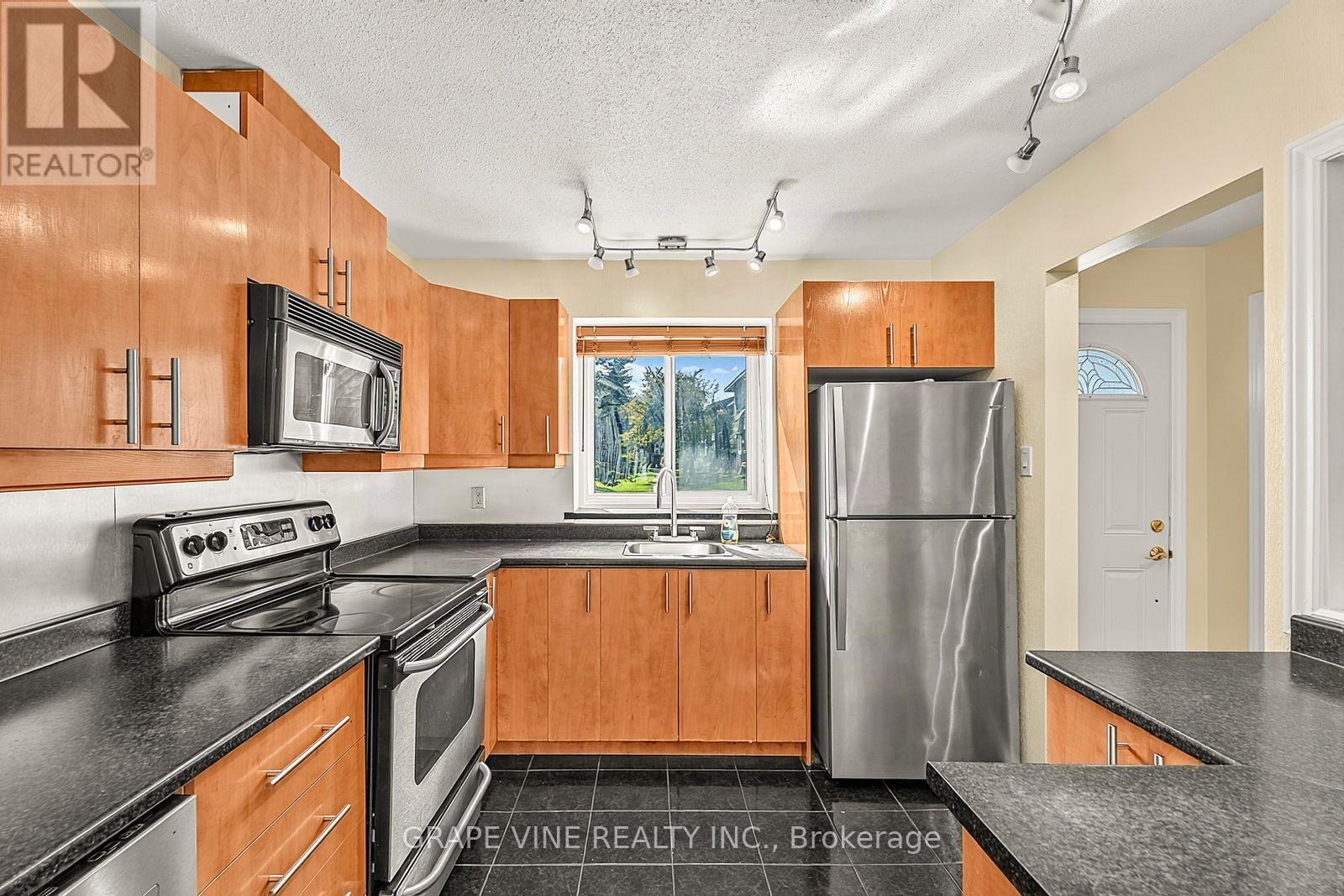 183 Pickford Drive, Ottawa, ON