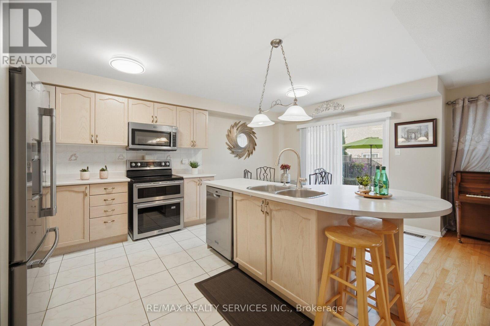 39 Legend Lane, Brampton, ON