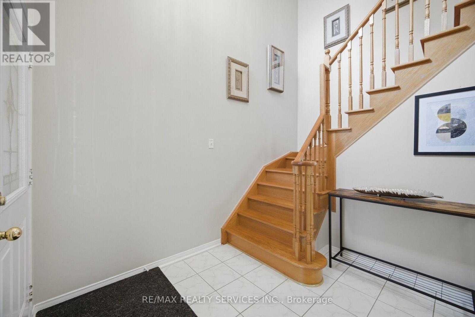 39 Legend Lane, Brampton, ON