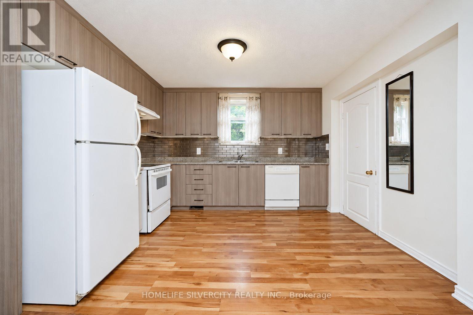 30 Woodward Avenue, Brampton, ON