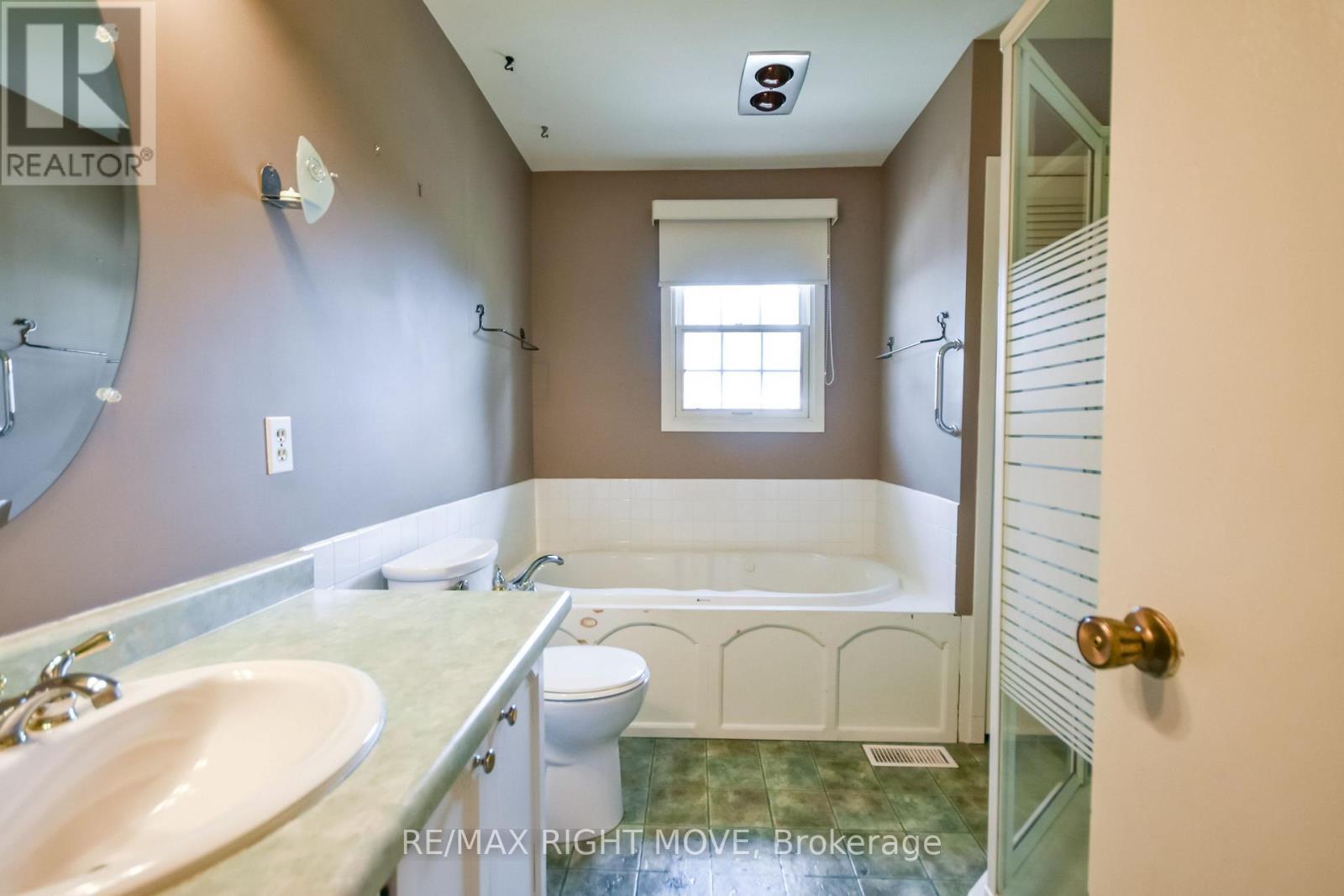 570 Lake Dalrymple Road, Kawartha Lakes, ON