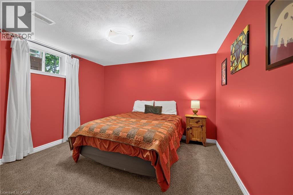 225 Dover Avenue, Port Dover, ON
