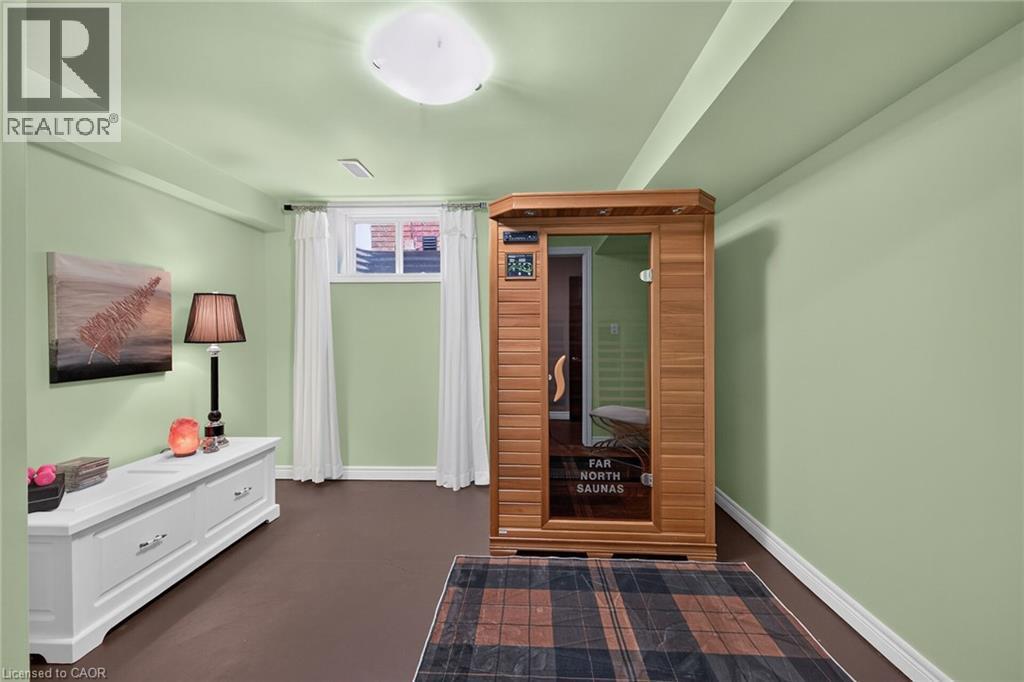 225 Dover Avenue, Port Dover, ON