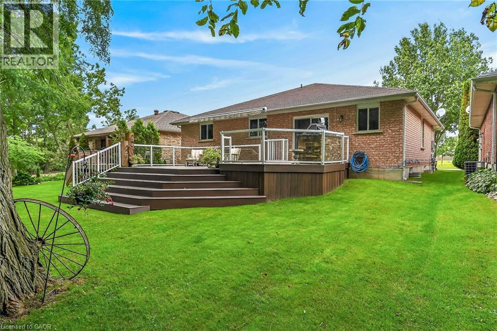 225 Dover Avenue, Port Dover, ON