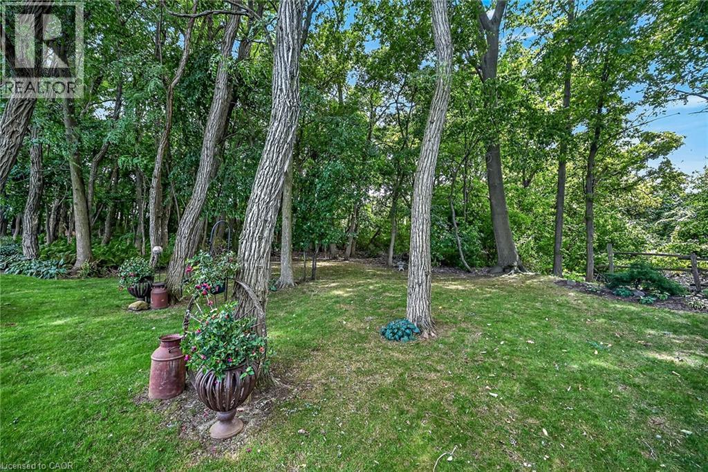225 Dover Avenue, Port Dover, ON