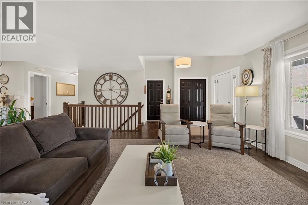 225 Dover Avenue, Port Dover, ON