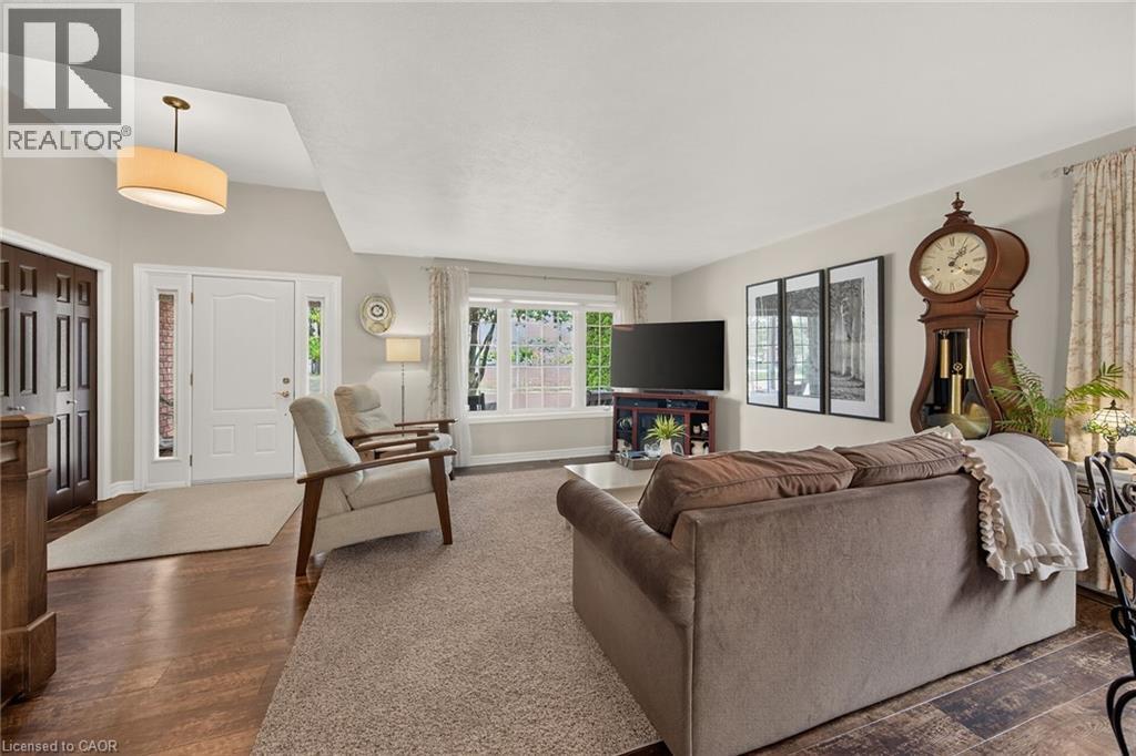 225 Dover Avenue, Port Dover, ON