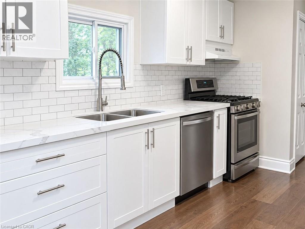 163 Eastbourne Avenue, Hamilton, ON