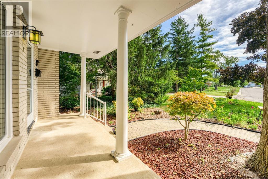 1354 Severin Drive North, Sarnia, ON