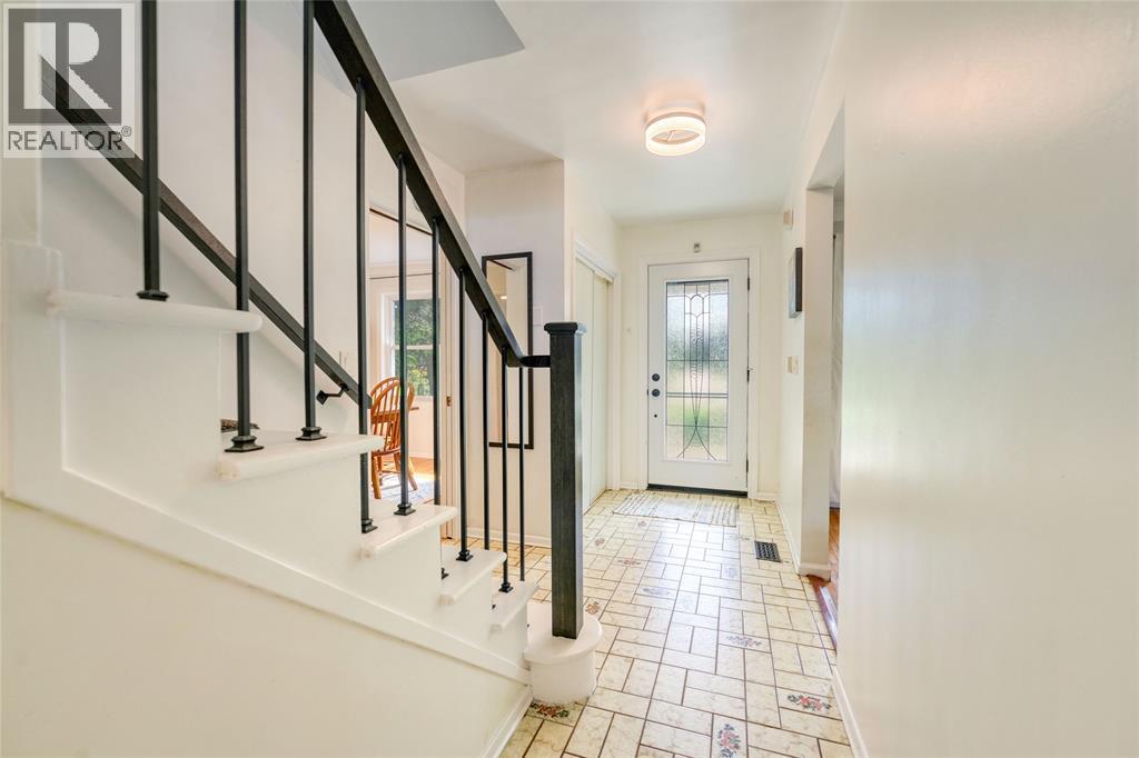 1354 Severin Drive North, Sarnia, ON