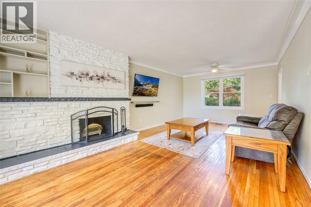 1354 Severin Drive North, Sarnia, ON
