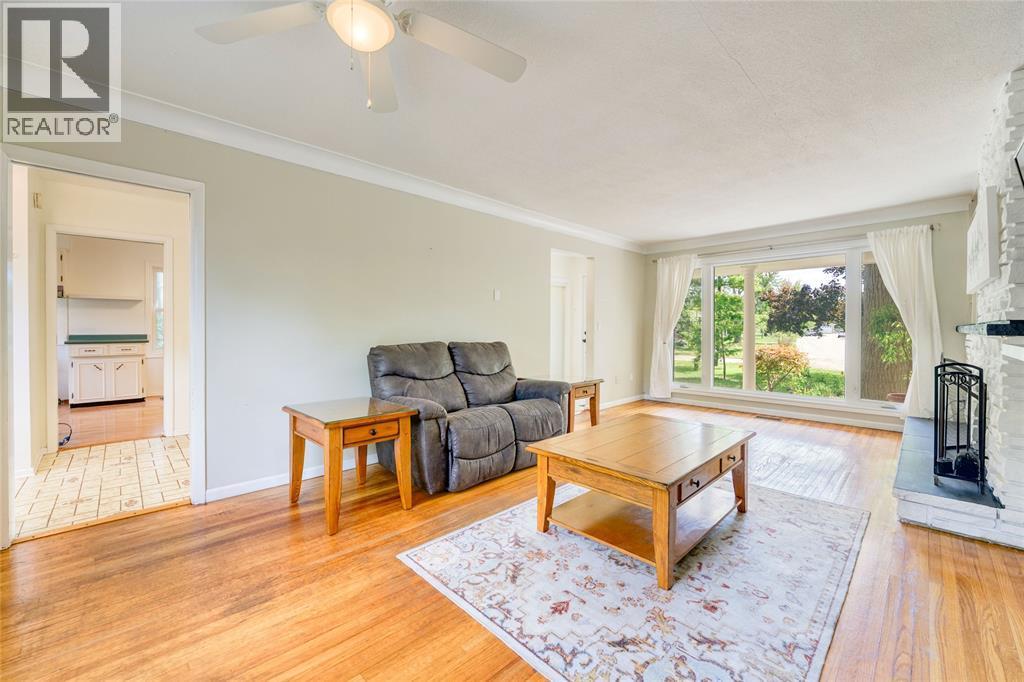 1354 Severin Drive North, Sarnia, ON