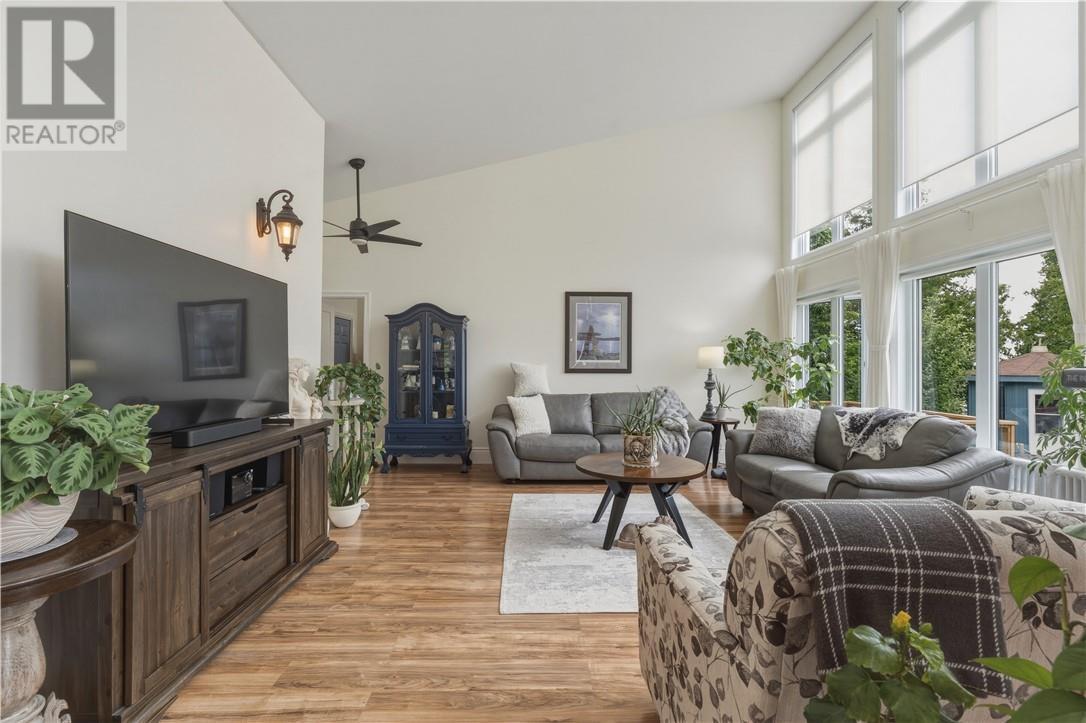 1386 Bay Estates Road S, Sheguiandah, ON