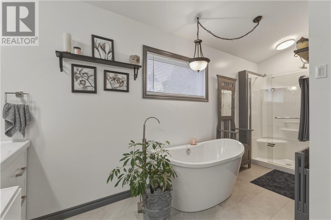 1386 Bay Estates Road S, Sheguiandah, ON