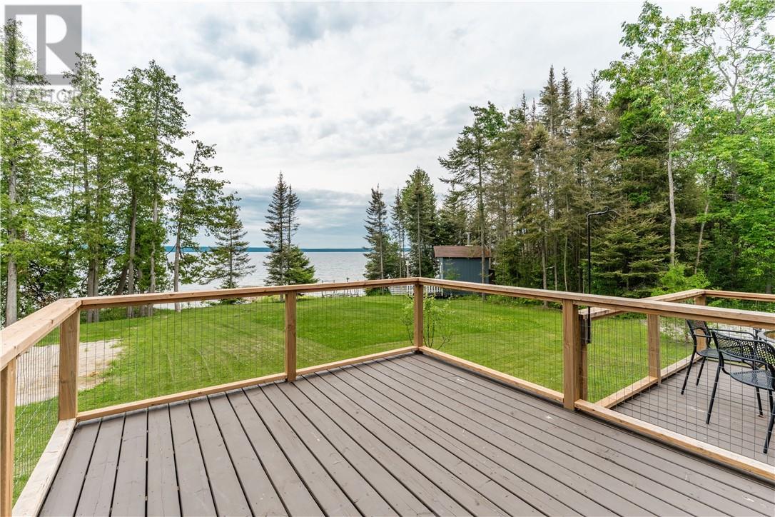 1386 Bay Estates Road S, Sheguiandah, ON