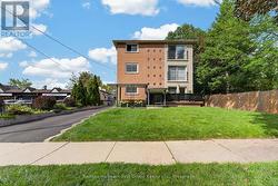 10 LINCOLN STREET Ajax (Central West), ON L1S 6C8