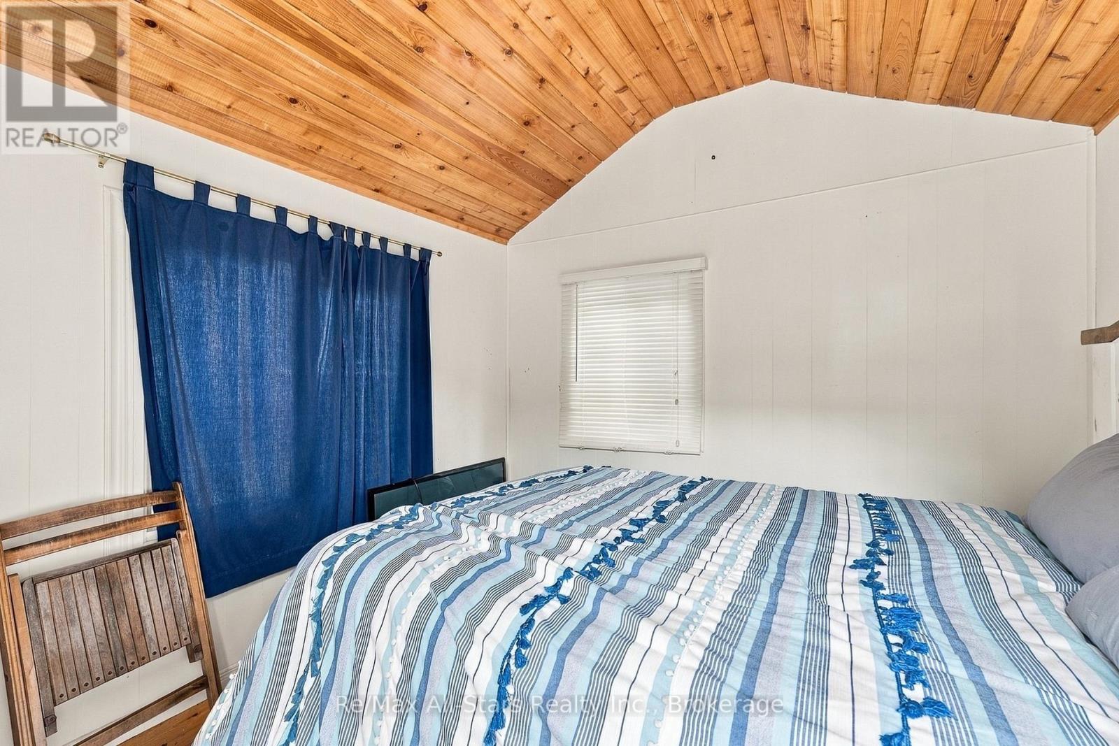 Bunkie 2 - 97 Cedarplank Road, Kawartha Lakes (Somerville), ON