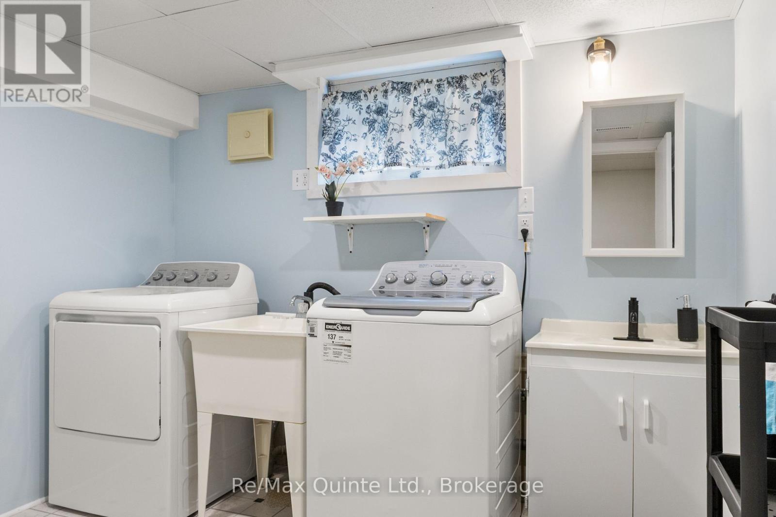 99 Bertram Boulevard, Belleville (Belleville Ward), ON