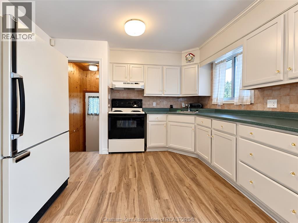 84 Holland Avenue, Chatham, ON