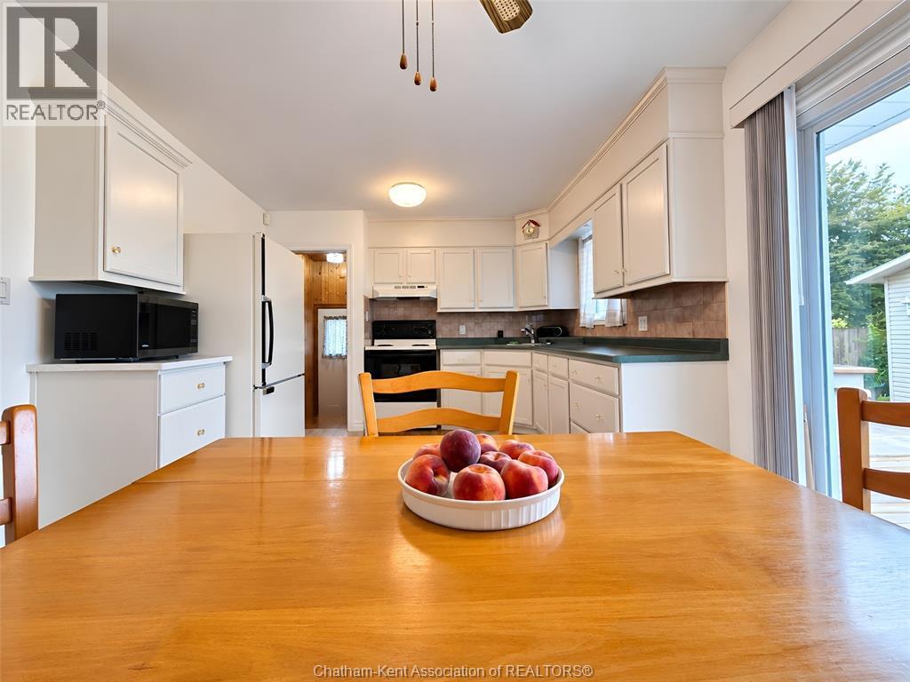 84 Holland Avenue, Chatham, ON