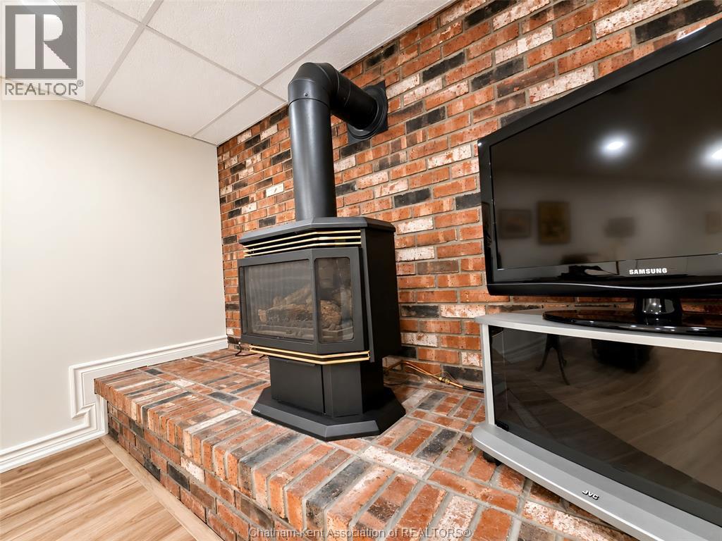 84 Holland Avenue, Chatham, ON