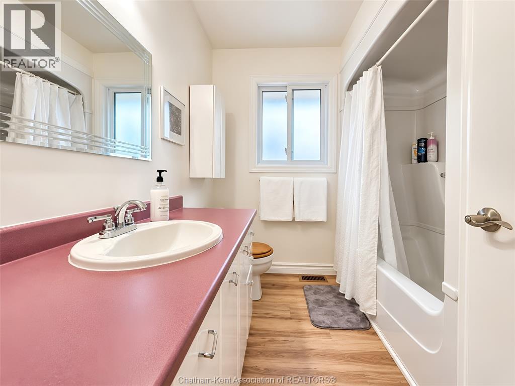 84 Holland Avenue, Chatham, ON