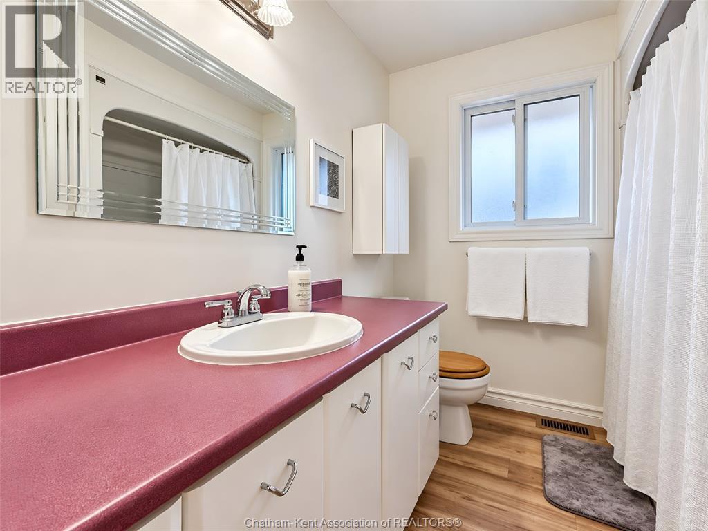 84 Holland Avenue, Chatham, ON