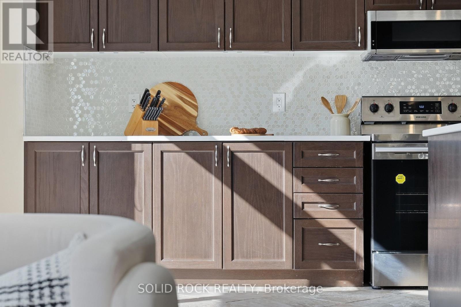 55 Solaris Drive, Ottawa, ON