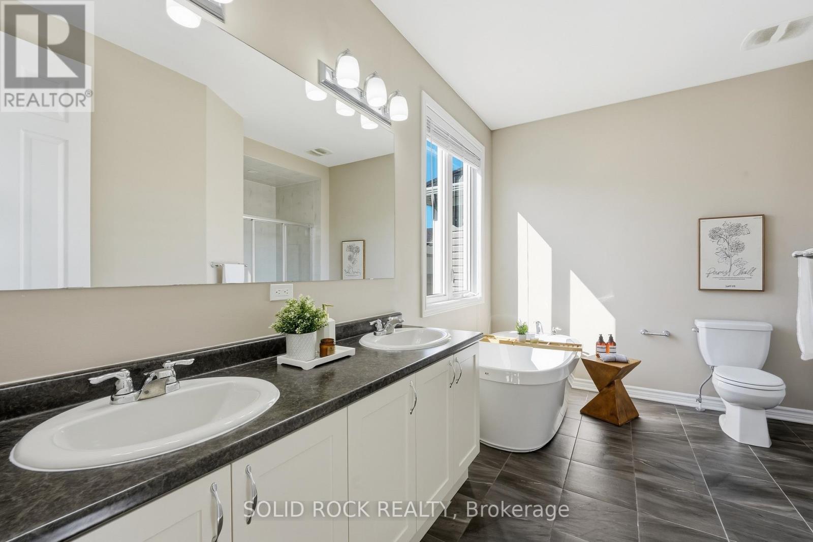 5 Piece of ensuite - 55 Solaris Drive, Ottawa, ON