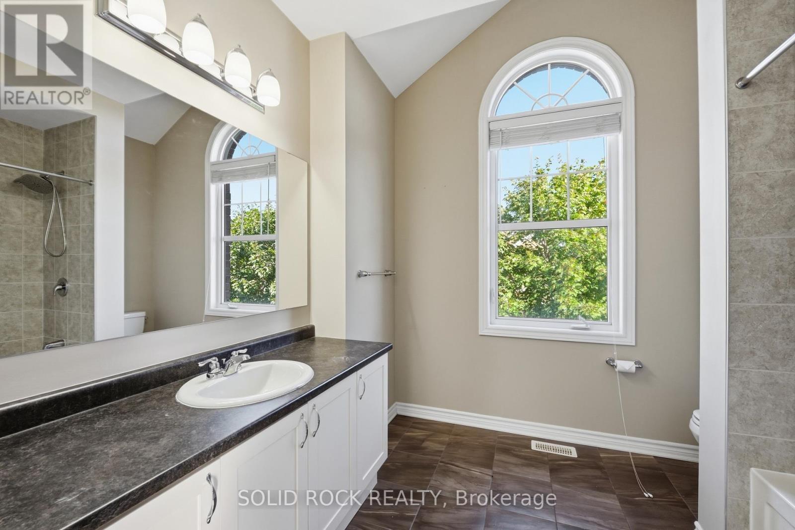 55 Solaris Drive, Ottawa, ON