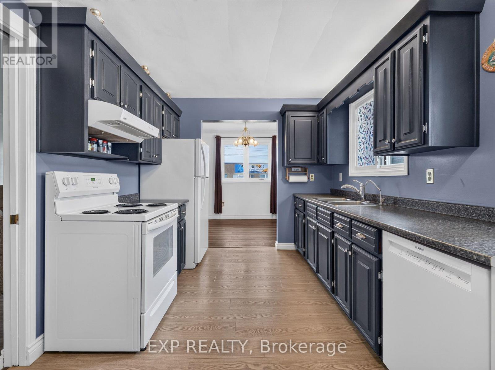 4543 Montrose Road, Niagara Falls (Ascot), ON