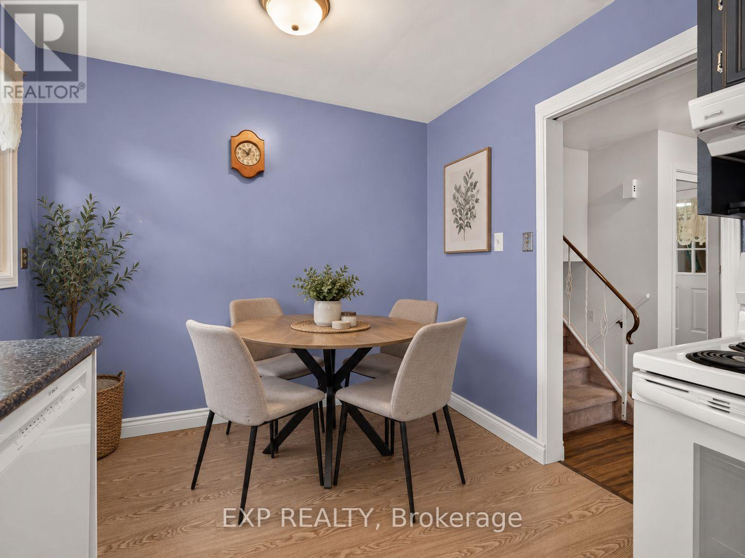 Photo is virtually staged - 4543 Montrose Road, Niagara Falls (Ascot), ON