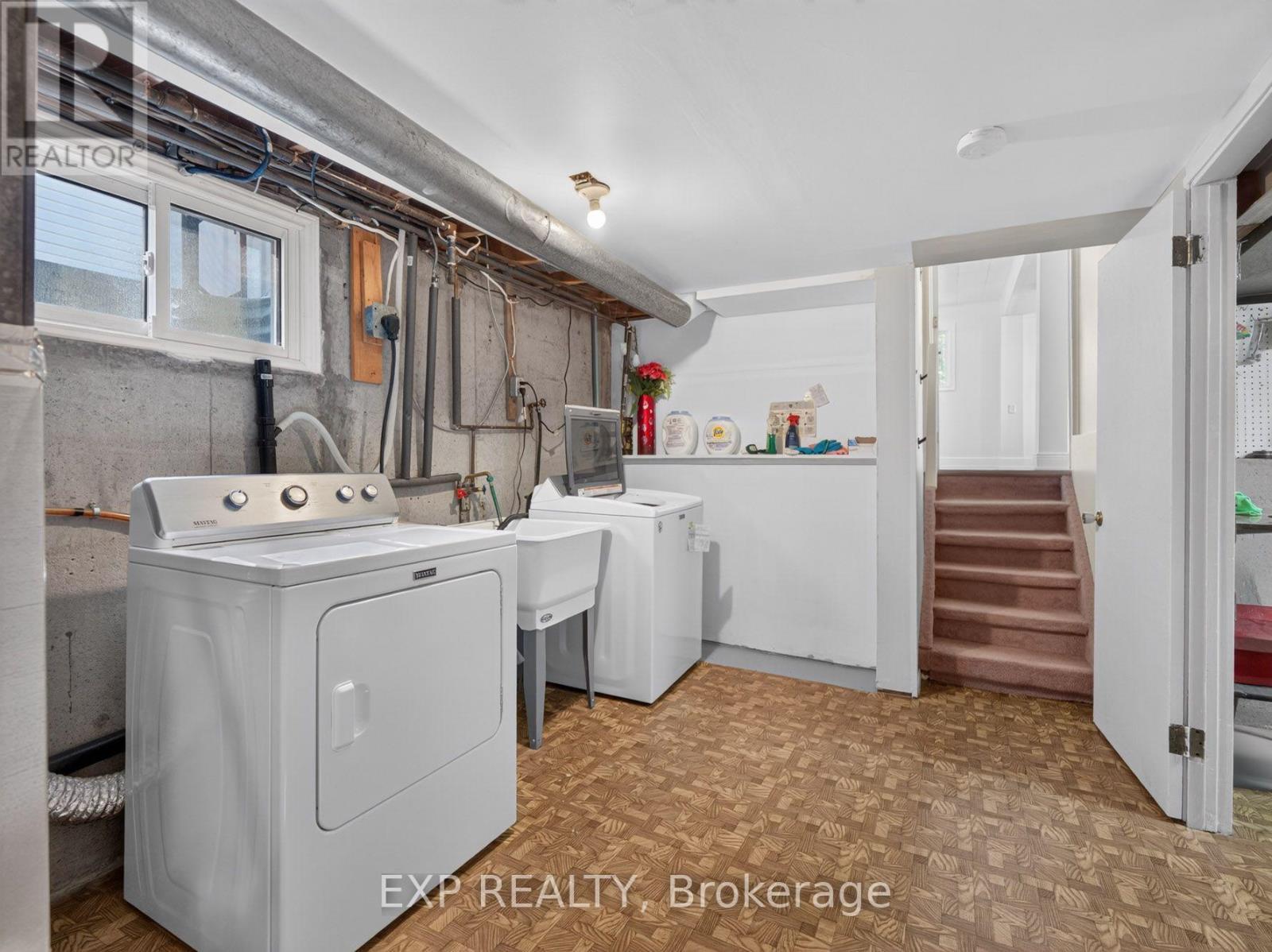 4543 Montrose Road, Niagara Falls (Ascot), ON
