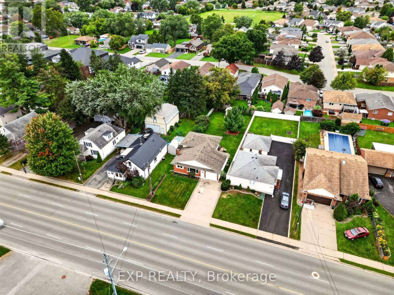 4543 Montrose Road, Niagara Falls (Ascot), ON