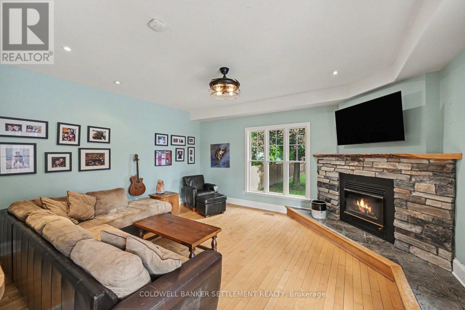 46 Brock Street S, Perth, ON